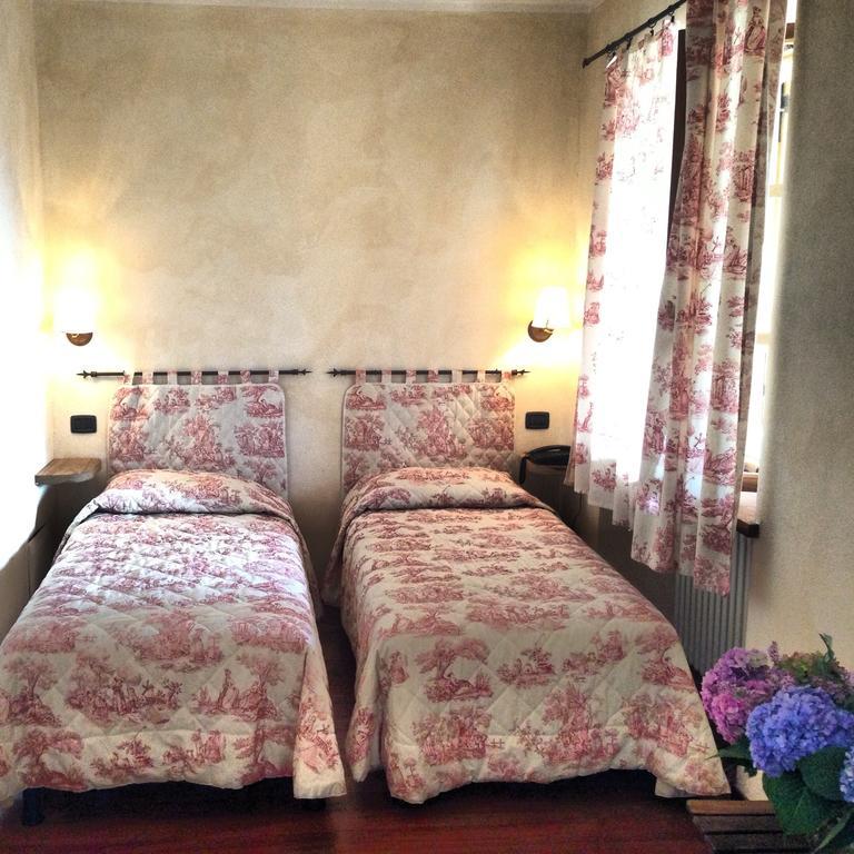 Le 5 Frecce Villa Cavour Phòng bức ảnh
